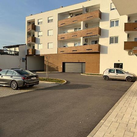 City Rent 1 Osijek Luaran gambar