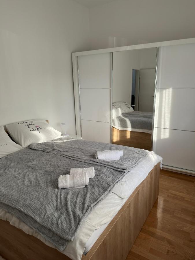 City Rent 1 Osijek Luaran gambar